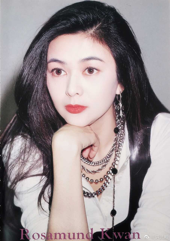 关之琳1993年在东京国际电影节期间拍摄的杂志