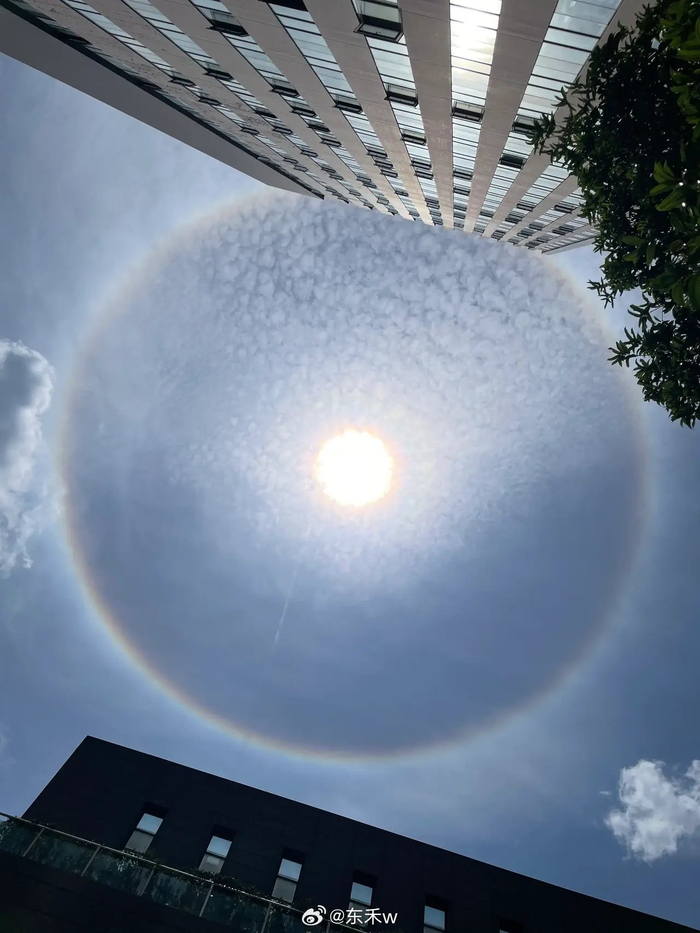 刚刚,昆明天空惊现神奇一幕!