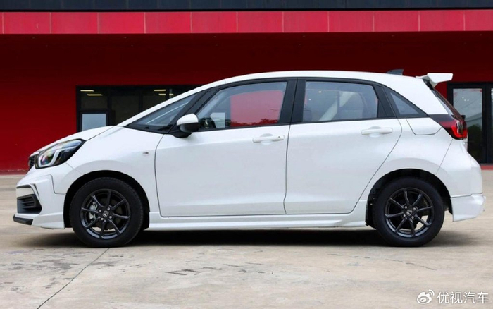 年轻人的第一台改装车飞度型格无限mugen版上市仅978万起