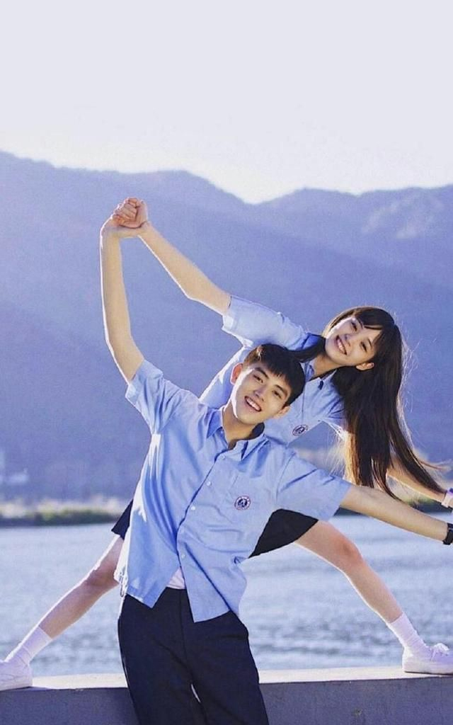 欧阳娜娜发布新单曲,歌词有玄机,暗戳戳秀恩爱?