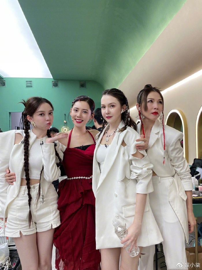 《浪姐4》吴倩退赛不意外,两个事件成导火索,三个方面得不偿失|节目|吐槽|形象|镜头|价值_新浪新闻