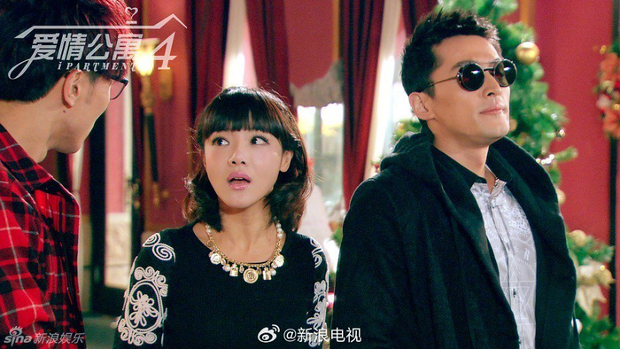 翻到一组爱情公寓4里的胡歌剧照还是帅滴