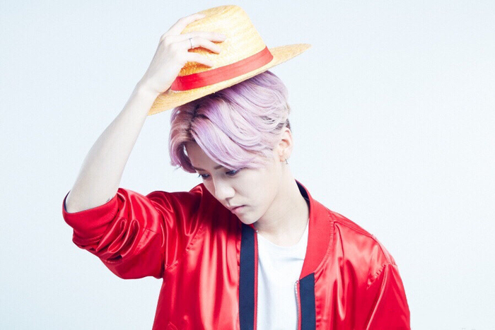 鹿晗帽子合集 也是妥妥的帽子控啊