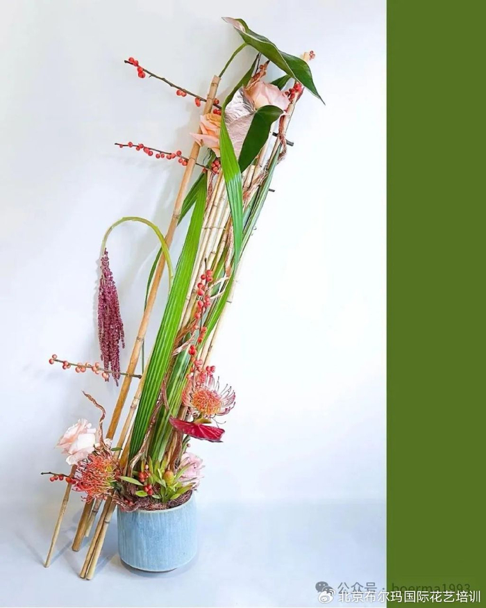 架构花艺是线条的艺术