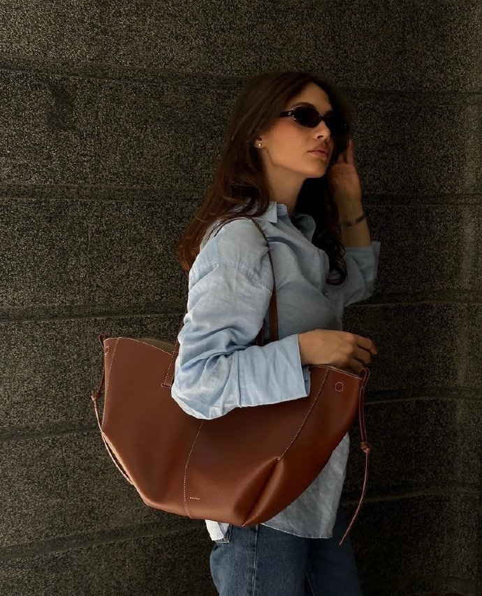 欧美时尚博主春夏随意松弛感穿搭