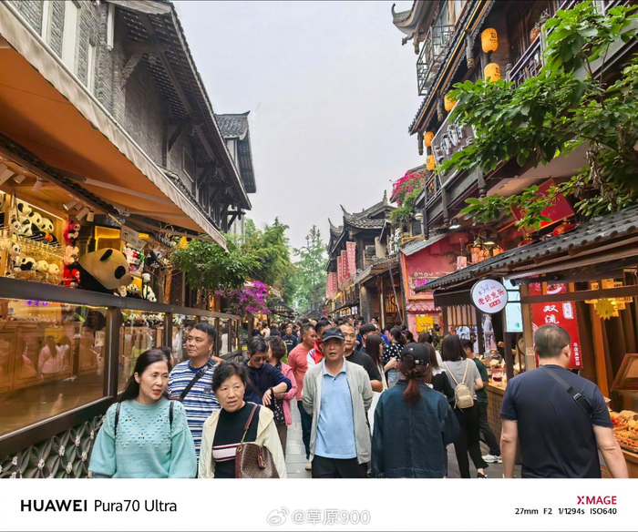 宽窄巷子虽然说是游客喜欢来的地方,每次来成都也还是挺喜欢转转这里