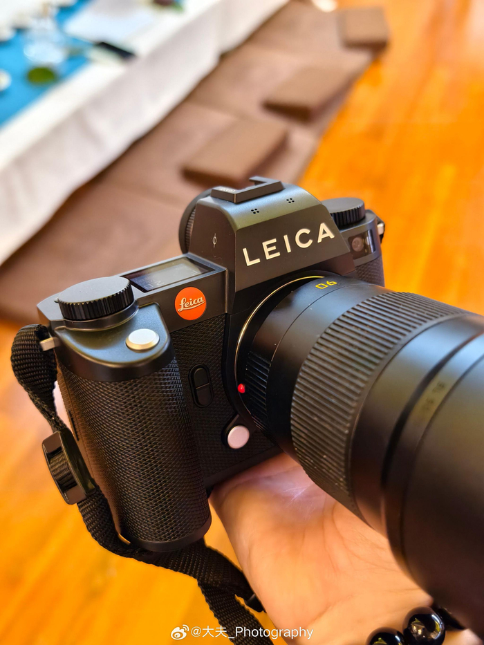 玩了10分钟徕卡的sl3
