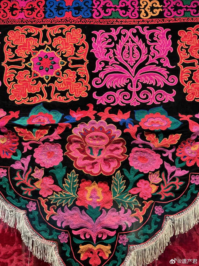 新疆克州博物馆展出的少数民族纺织纹样