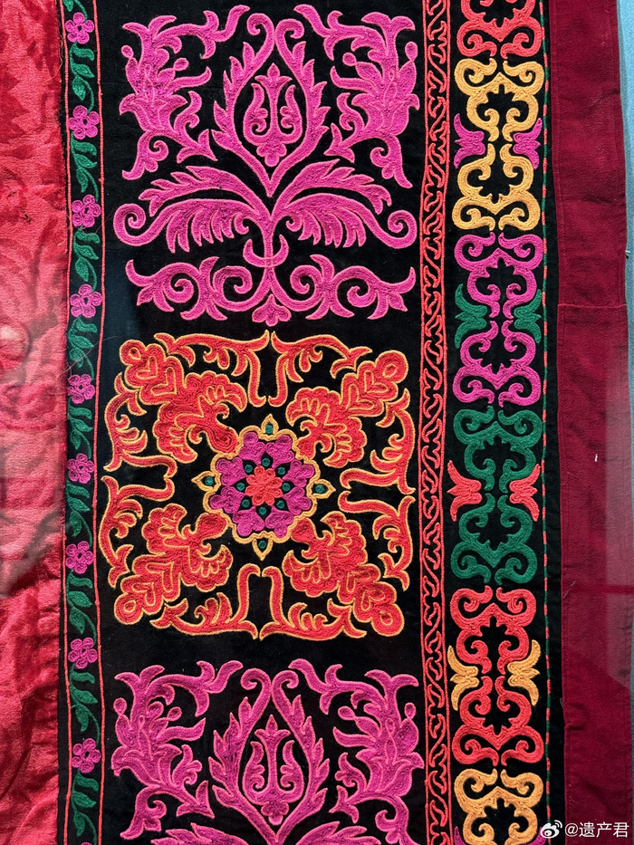 新疆克州博物馆展出的少数民族纺织纹样