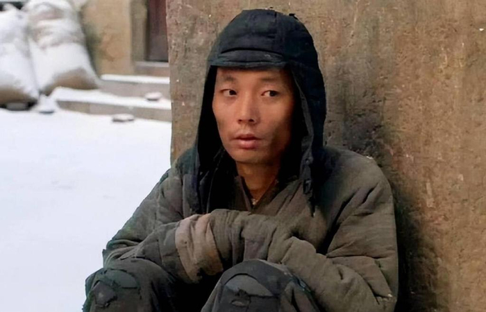 刺痛无数中年人:人生下半场,态度很重要|财富|家珍|活着_新浪新闻