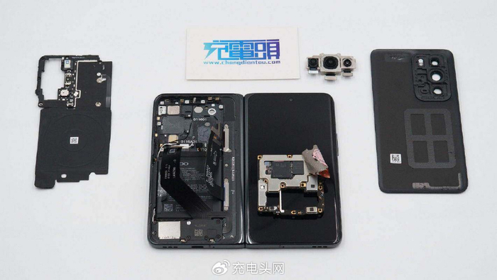 充电头网通过拆解了解到,oppo find n手机内部采用三星内存及存储器