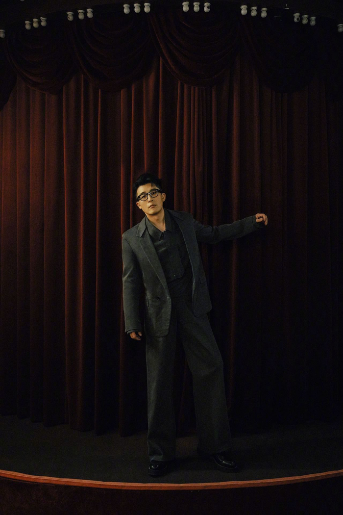 就是说孙艺洲这胸肌看得我已经流口水了