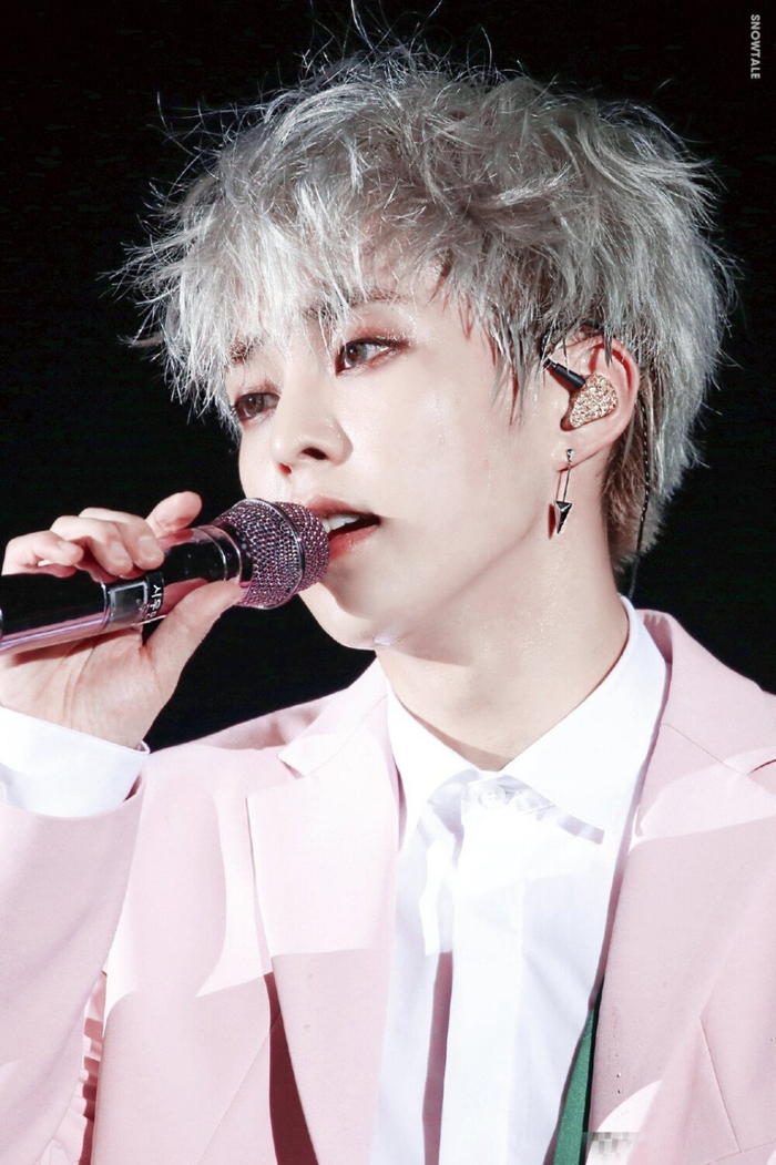 exo边伯贤,金钟大和金珉锡与sm解约,原因是结算不透明且合约长|边伯贤