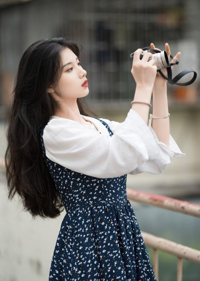 15个人像拍照姿势,学起来,怎么拍照怎么美,照片都自然好看