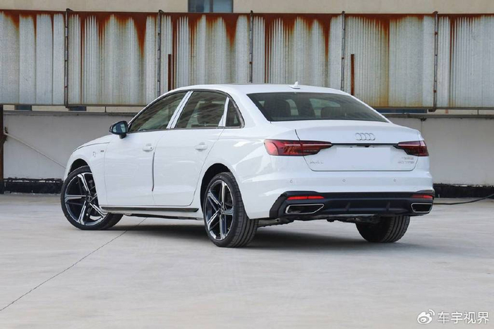 绿牌价格战已波及油车市场奥迪a4l降价力度空前24万多可上路