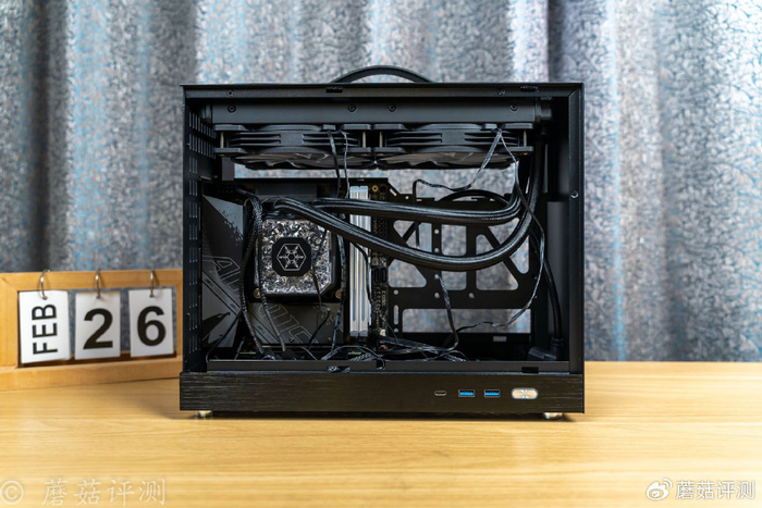 适配280一体水,轻松按住13700k,闪鳞s500v2黑色mesh