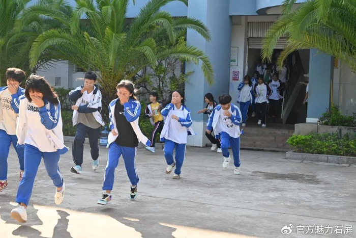 大桥乡:"宣讲 演练"筑牢校园安全屏障