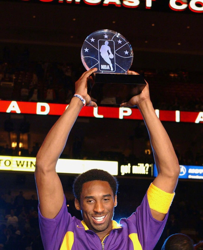 全明星mvp!科比布莱恩特杯!