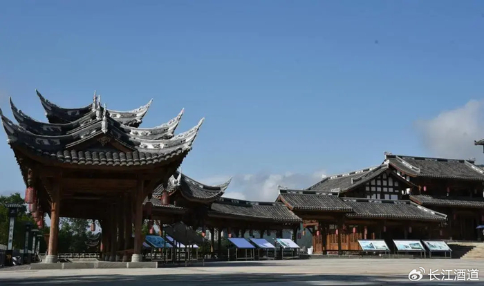 对四川省巴中市平昌县而言,白酒是经济发展的重要产业之一,好山好水出