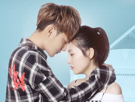 和鹿晗合作;2016年,和吴世勋合作;2015年,和罗云熙合作;出道九年,吴倩