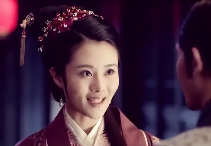 她也是一名演员,还曾经参演过《琅琊榜》和《欢乐颂》.隋雨蒙是谁?