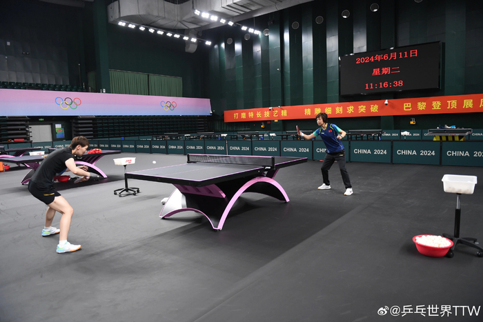 中国乒乓球队于6月9日来到成都乒乓球训练基地,展开巴黎奥运前最后的