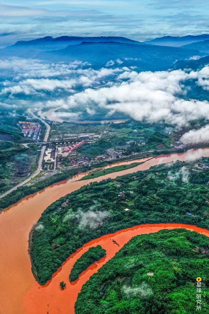 贵州是怎样的炼成的