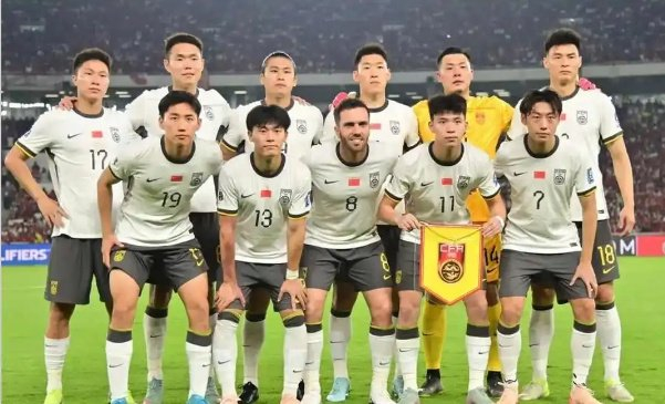 国足重建，43岁名帅或上任，2人退出，4人或淘汰，2人被提拔