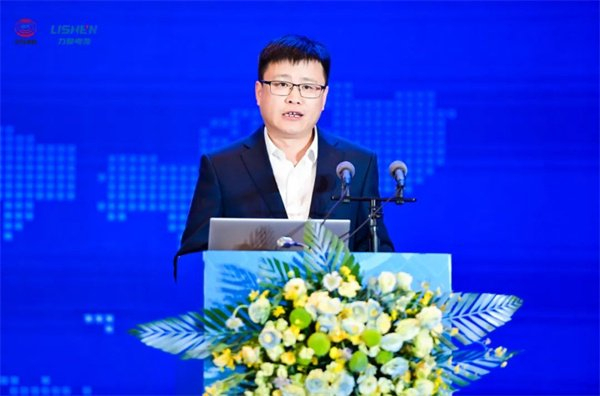 风云再起,央企控股锂电龙头"放大招"|供应商|力神|电池_新浪新闻