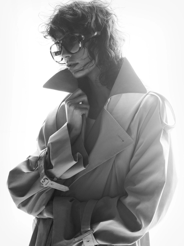 "cos"发布 2024 年春夏广告大片,完全奢侈品大牌的水准!