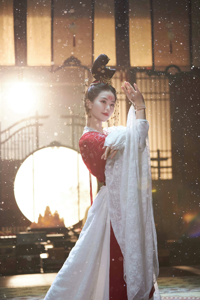 方思哲一念关山服装造型