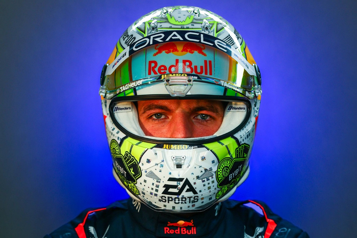 拉斯维加斯大奖赛维斯塔潘特别版头盔