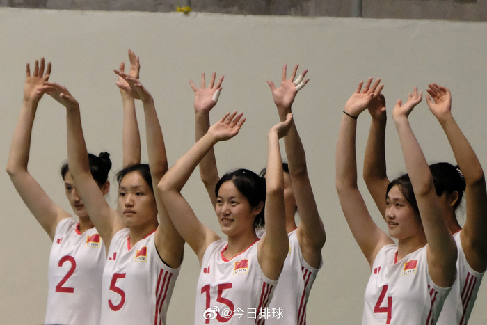 组照：6月18日下午，泰国佛统，小组赛C组，中国队3-0完胜中国香港队__财经头条__新浪财经