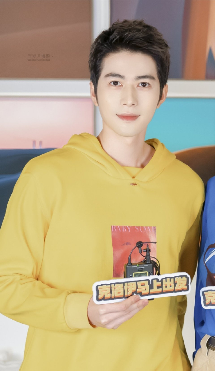 活久见捉到一只热腾腾的陈学冬这个盛世美颜是真的吗我说哥你别太敷衍