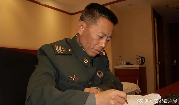 王忠心的第一次入伍