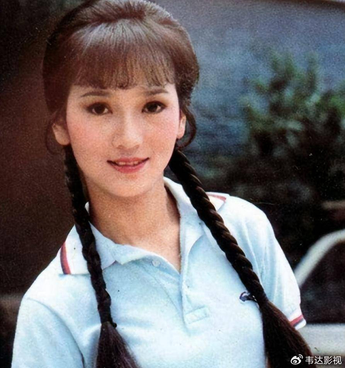 现任丈夫和三个学霸儿子是她的骄傲|赵雅芝|黄锦燊|演员_新浪新闻