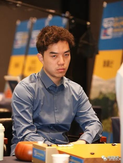国手山脉杯芝野虎丸展现日本围棋实力 连胜朴廷桓,金志锡打进四强