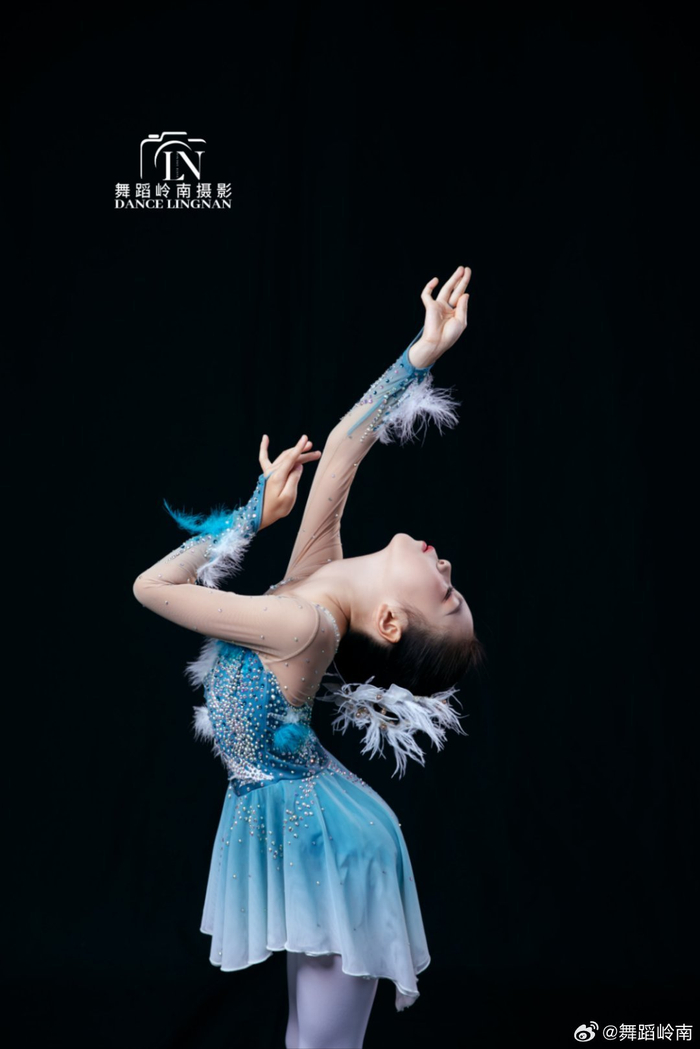 舞蹈摄影艺术空间展现美丽芭蕾