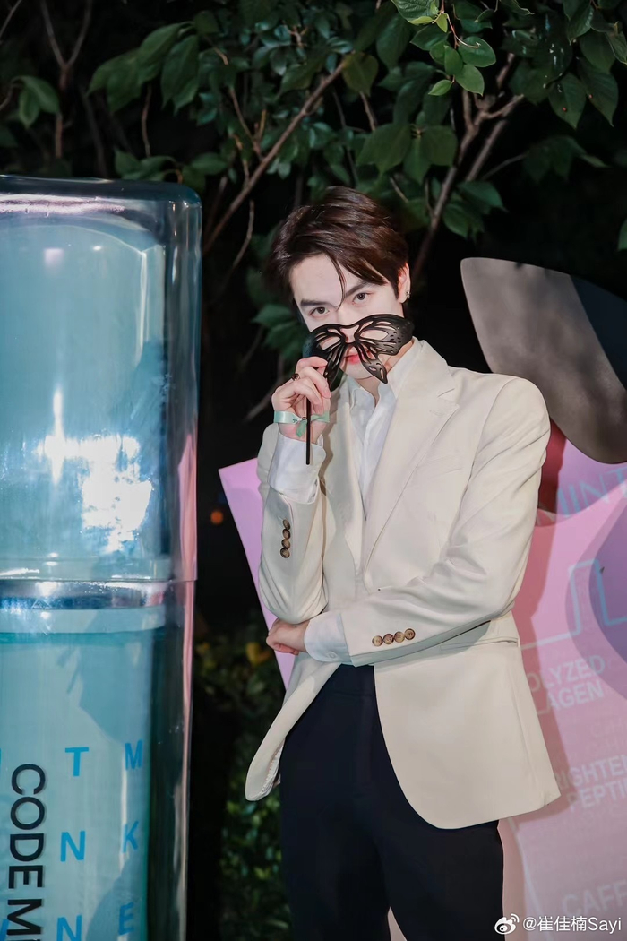 2/ 4活动简报 | @崔佳楠 x 纨素之肤9月6日,c