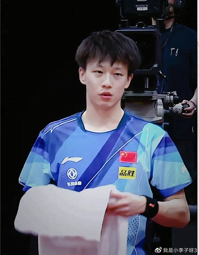 国乒3人晋级8强！林高远外战2连胜，3-2逆转世界冠军，会师梁靖崑