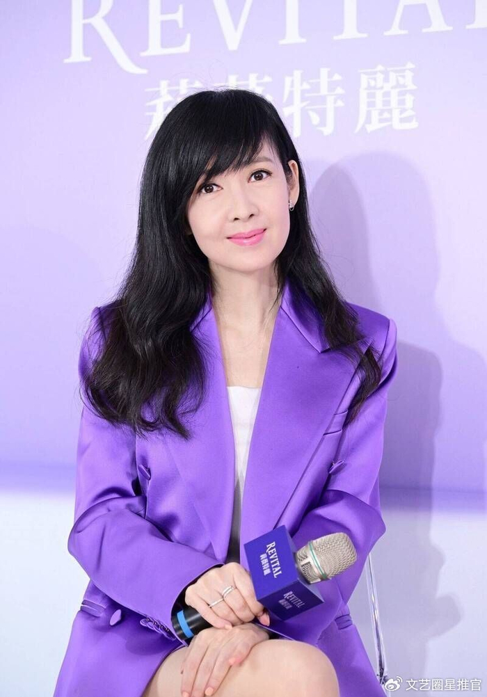 本尊首度回应,透露私下状况|周慧敏|婚变|净身出户_新浪新闻