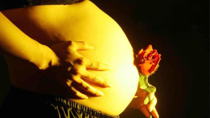 孕晚期胎儿与妈咪的最后一关