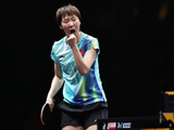 王曼昱4-0佐藤瞳成双冠王！连夺俩大满贯女单冠军，国乒两冠收官