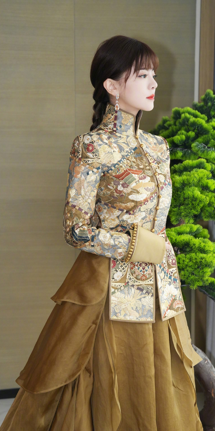 阿兰柔美优雅写真壁纸图集