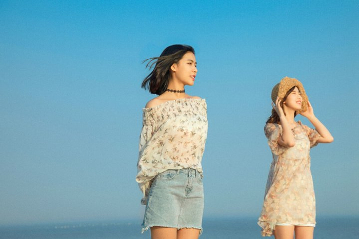 闺蜜拍照,8个拍照姿势试着摆,拍出最甜最美的闺蜜照