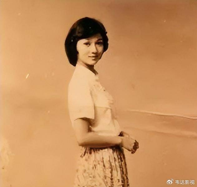 赵雅芝:带着两个儿子再婚,现任丈夫和三个学霸儿子是她的骄傲|赵雅芝