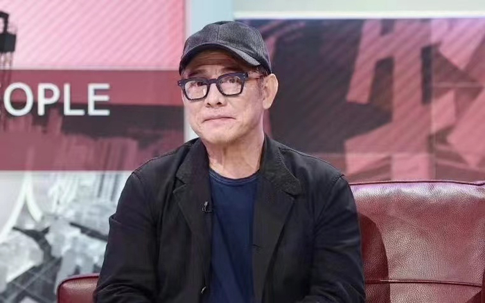 60岁李连杰亲自辟谣去世一身伤病面容沧桑谈对女儿的担心