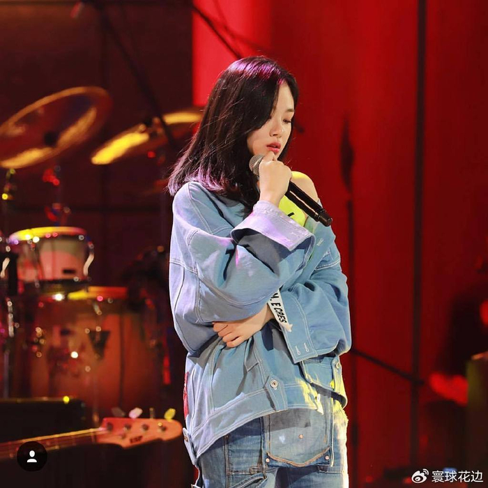 8点认识韩国歌手「bibi金亨瑞」,《恶中之恶》中演出大尺度戏份|恶中