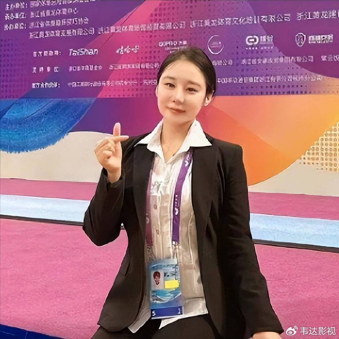 邓琳琳:中国最矮奥运冠军,退役后北大就读,二次长高成北大女神