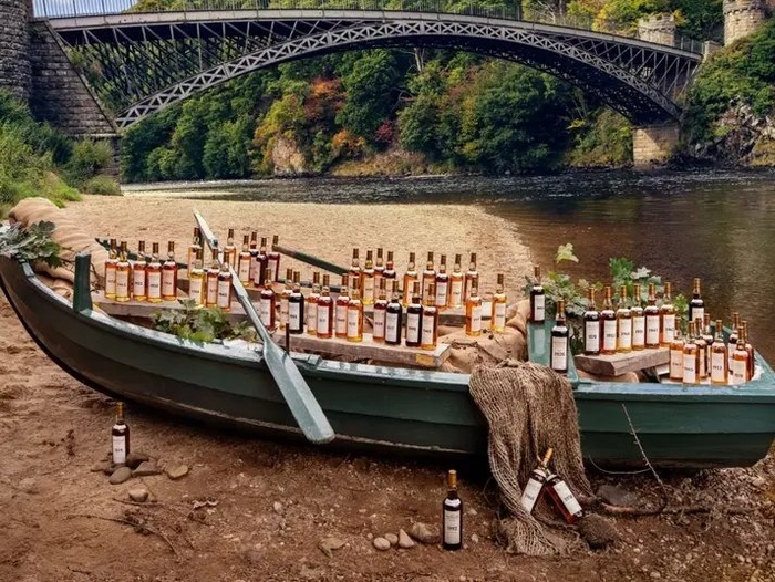 随着时间的推移,现在爱丁顿已经成长为一家拥有麦卡伦,高原骑士和威雀